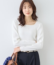 スクエアネックリブニット