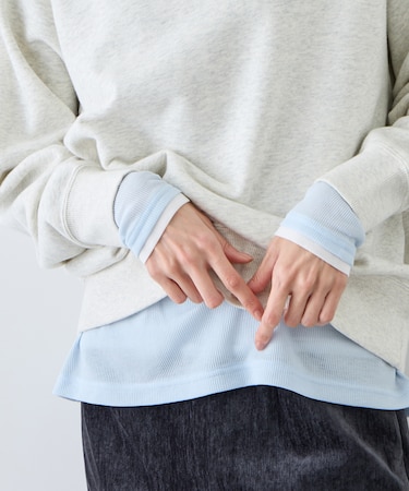 レイヤード風シアーロングスリーブTシャツ