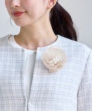 オーガンジーフラワーコサージュ