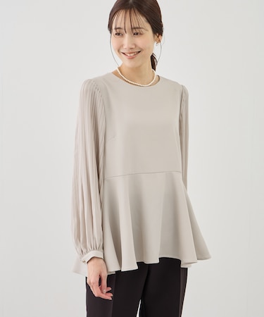 袖プリーツフレアブラウス