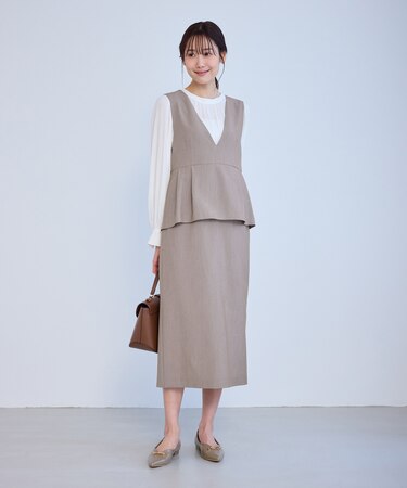 レイヤード風ペプラムジャンパースカート