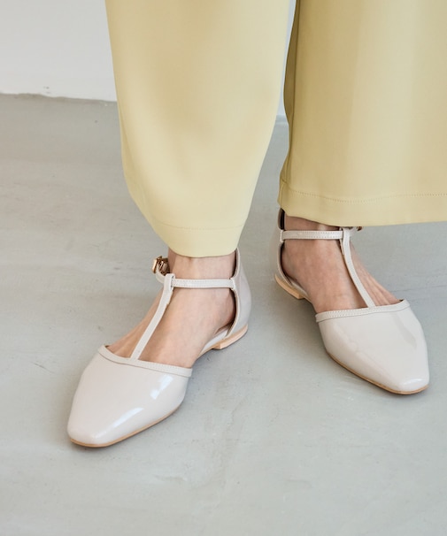 Tストラップセパレートパンプス