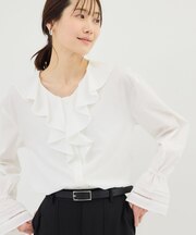 ハシゴレース×ラッフルフリルブラウス