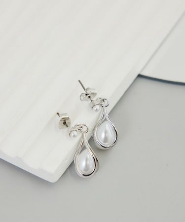 ドロップパールピアス