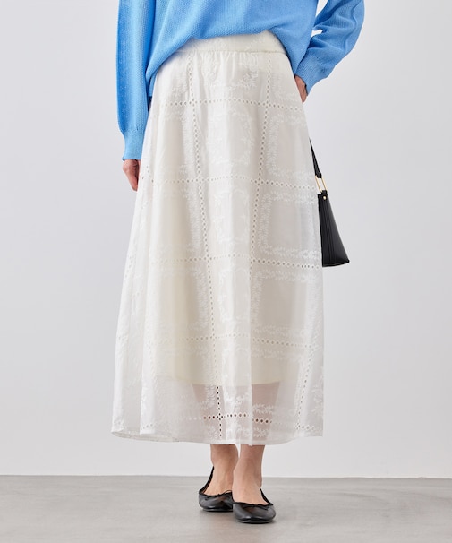 刺繍レースフレアスカート