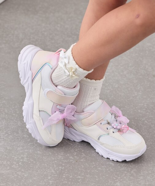 【KIDS/キッズ】アソートチャーム付きスニーカー