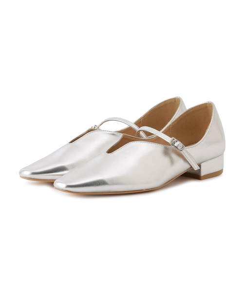 スクエアトゥローヒールストラップシューズ