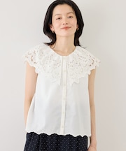 刺繍フリルブラウス