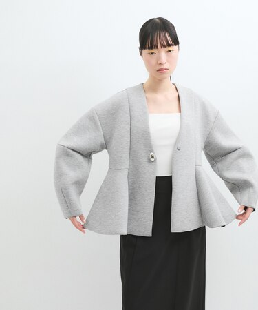 【洗える】エッグブローチ付きペプラムカーディガン