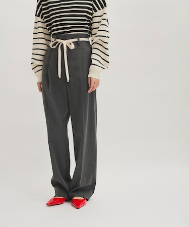 【オケージョン】ドロストスラックス