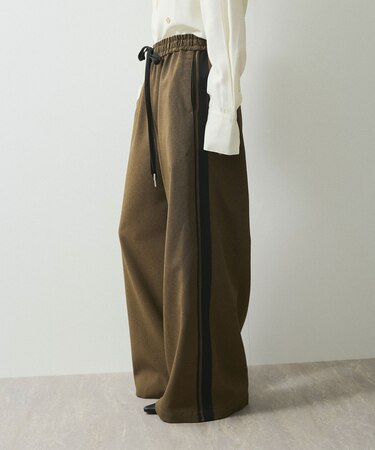 【WEB限定】サイドラインパンツ