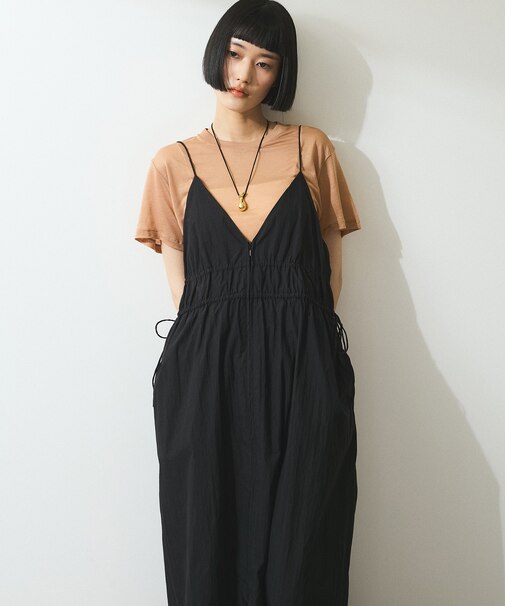 【WEB限定】フロントジップギャザーキャミワンピース