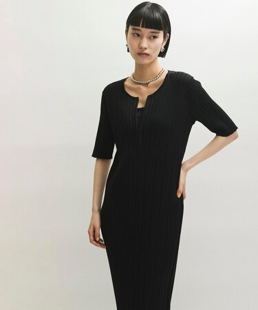 ハーフZIPニットワンピース