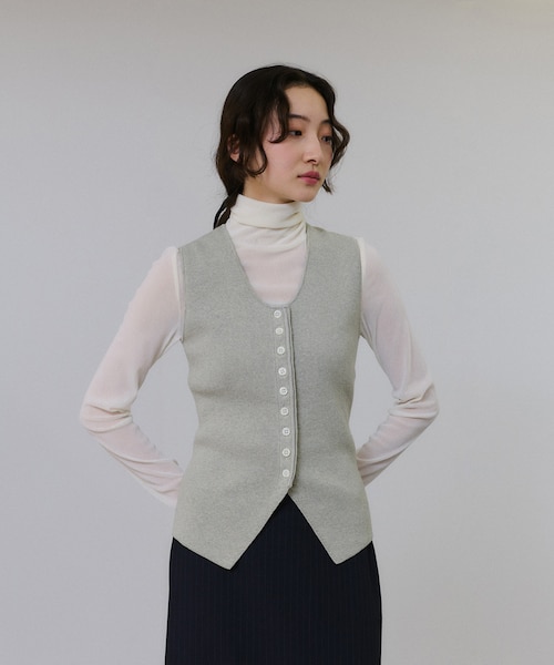 アダムエロペ　フルニードルニットジレ ADAM ET ROPÉ FEMME(アダム エ ロペ ファム) / フルニードル