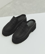 【サステナブル】ラウンドローファークロッグ