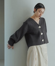 【WEB限定】・【サステナブル】セレクトネックウェーブボタンカーディガン