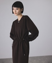 【定番人気】フォルムニットワンピース