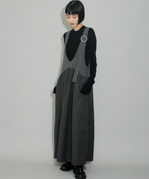 ADAM ET ROPE' FEMME ディープネックAラインワンピース WEB限定】ディープネックAラインワンピース｜アダムエロペの通販