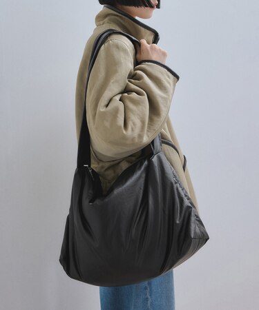 ボックスギャザーワンショルダーバッグ