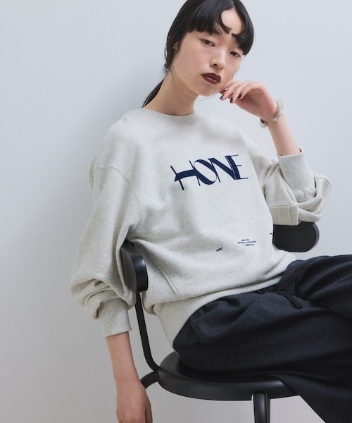 ♡新品タグ付き♡ 【WEB限定】フロッキーロゴスウェット WEB限定】フロッキーロゴスウェット｜アダムエロペの通販｜&mall