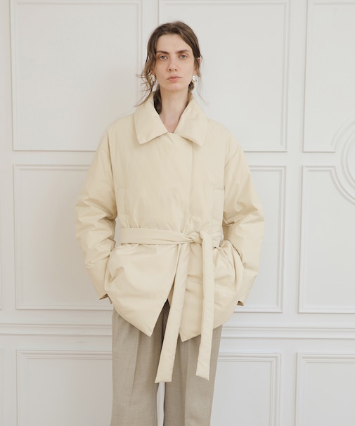 【EMOELLE】ライトダウンコート