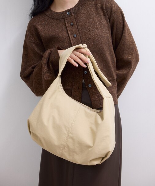 【WEB限定】フォルムナイロンショルダーバッグ