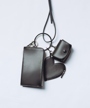 【WEB限定】マルチポーチ付きショルダーバッグ