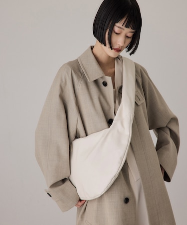 ボディショルダーバッグ