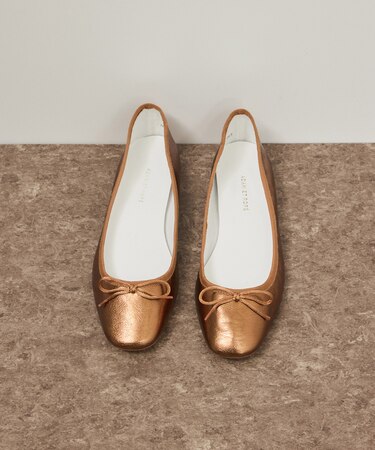 メタリックバレエシューズ