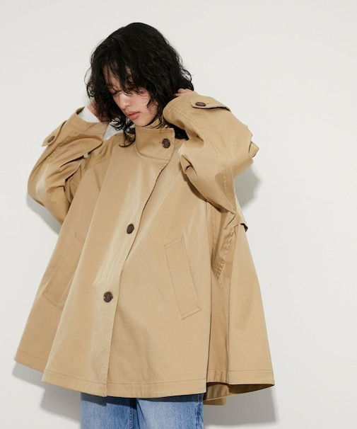 フレアーミドルトレンチコート