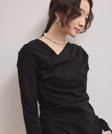 【WEB限定】アシンメトリードレープトップス