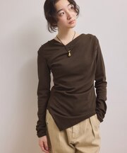 【WEB限定】アシンメトリードレープトップス