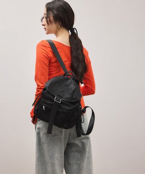 フラップベルトミディアムリュック