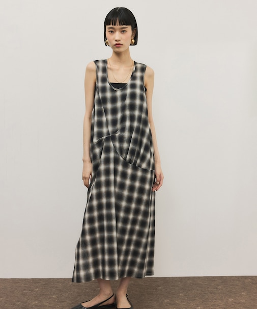 チェックワンピース