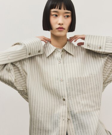 バックベルテッドシャツ