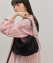 フォルムメッシュショルダーバッグ