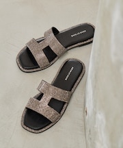 Iストラップラインストーンサンダル