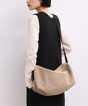 メッシュショルダーバッグ