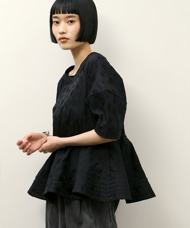 コクーンスリーブペプラムトップス