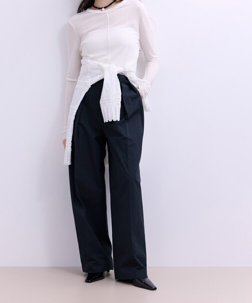 【WEB限定】ワイドレッグトラウザーパンツ