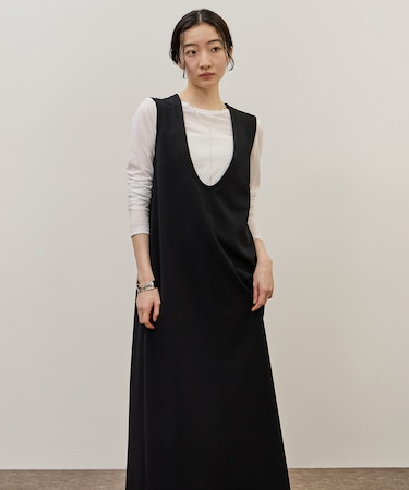 ディープネックカットソーワンピース
