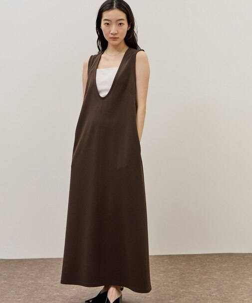 ディープネックカットソーワンピース