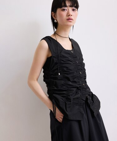 【WEB限定】シャーリングジレ