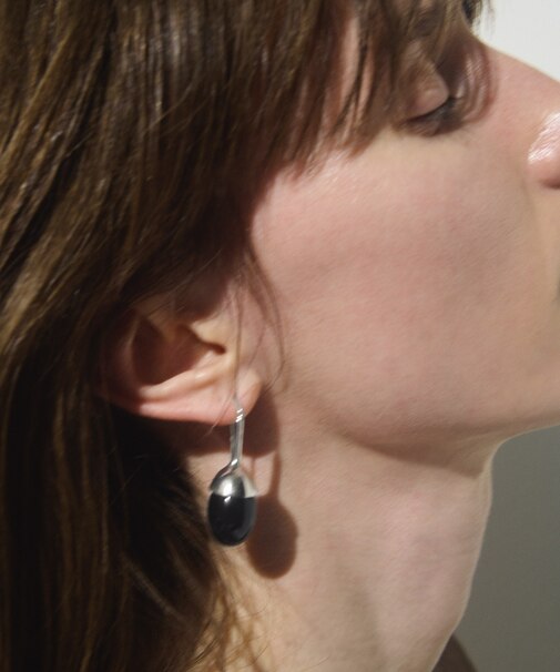 【EMOELLE】Acorn motif earrings