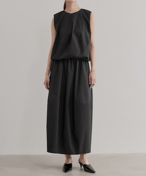 【EMOELLE】スリーブレスドレス