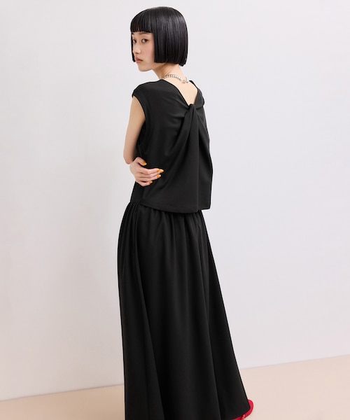 WEB限定】バックオープンマキシワンピース｜アダムエロペの通販｜&mall