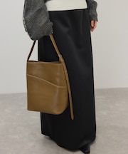 【WEB限定】ワンショルダーミドルバッグ