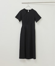 【WEB限定】アシンメトリータックワンピース
