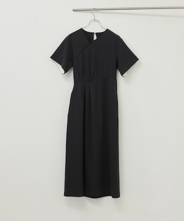 【WEB限定】アシンメトリータックワンピース