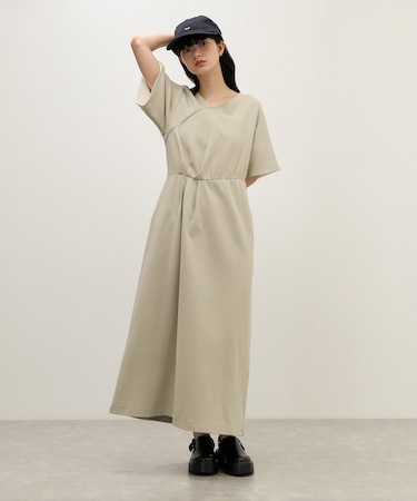 【WEB限定】アシンメトリータックワンピース